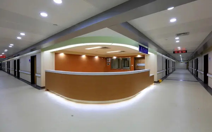 定制醫用病房木門VS成品醫療專用木門